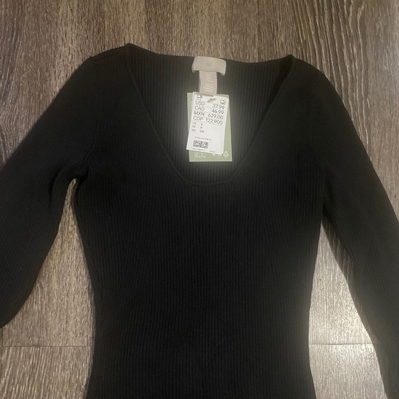 H&M ribbed knit dress - Picture 3 of 4
